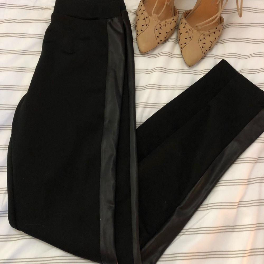 Kardashian black leggings w/ leather stripe
